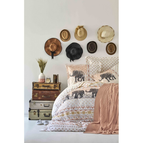 Набор постельное белье с пледом Karaca Home - Sandy blush 2019-1 евро (2000022194365)
Набор постельное белье с пледом Karaca Home - Sandy blush 2019-1 евро (2000022194365)