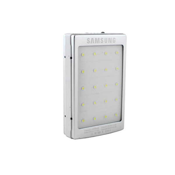 Power Bank BauTech 10000mAh 2USB1A 2A с солнечной батареей,индикатор заряда, фонарик 20SMD Серебристый (1007-893-00)
Power Bank BauTech 10000mAh 2USB1A 2A с солнечной батареей,индикатор заряда, фонарик 20SMD Серебристый (1007-893-00)