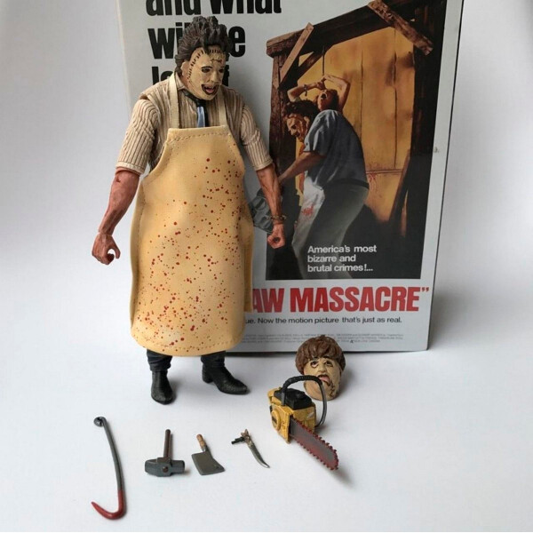Коллекционная фигурка Neca Кожаное лицо Техасская резня бензопилой Leatherface: Texas Chainsaw Massacre 18 см
Коллекционная фигурка Neca Кожаное лицо Техасская резня бензопилой Leatherface: Texas Chainsaw Massacre 18 см