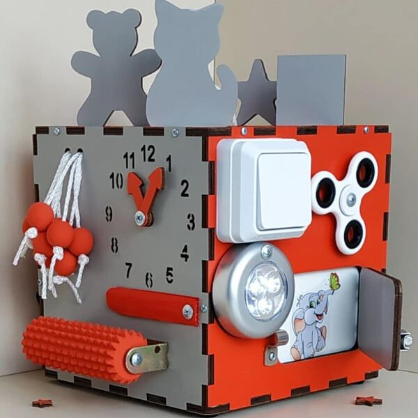 Бизиборд своими руками Freetime БизиКуб 20x20x20 см настольный развивающый бизикуб (red-gray)
Бизиборд своими руками Freetime БизиКуб 20x20x20 см настольный развивающый бизикуб (red-gray)