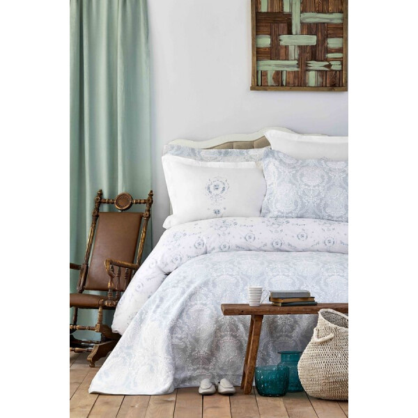 Комплект постельного белья с покрывалом Karaca Home- Quatre delux tiffany 2019-2 бирюзовый евро
Комплект постельного белья с покрывалом Karaca Home- Quatre delux tiffany 2019-2 бирюзовый евро