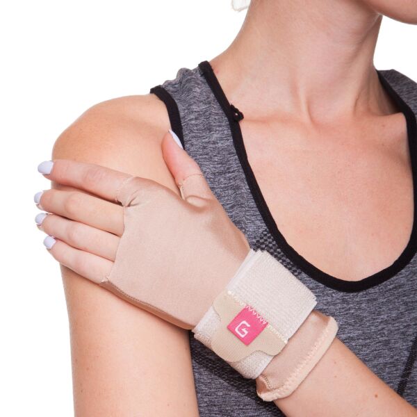 Фиксатор лучезапястного сустава (1шт) GS-410 (нейлон, эластан, пластичная нить, р-р регул, бежевый)
Фиксатор лучезапястного сустава (1шт) GS-410 (нейлон, эластан, пластичная нить, р-р регул, бежевый)
