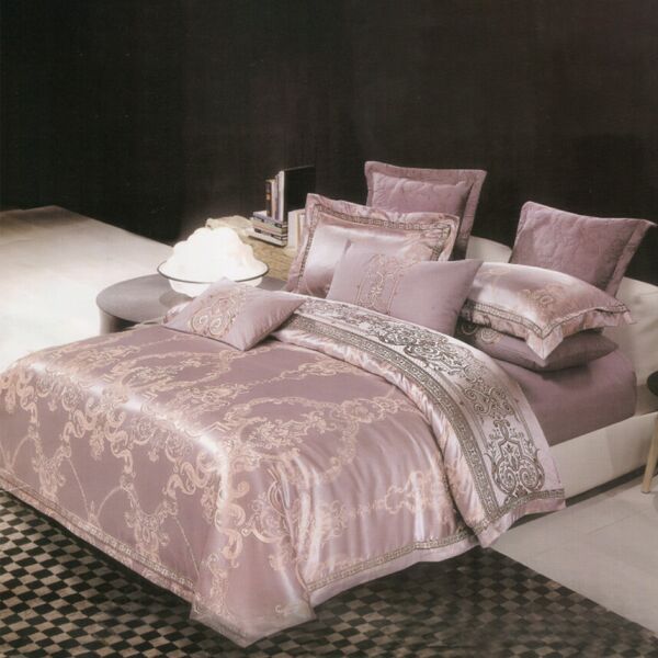 Комплект постельного белья "Перломутровый" Жаккард полуторный комплект
Комплект постельного белья "Перломутровый" Жаккард полуторный комплект