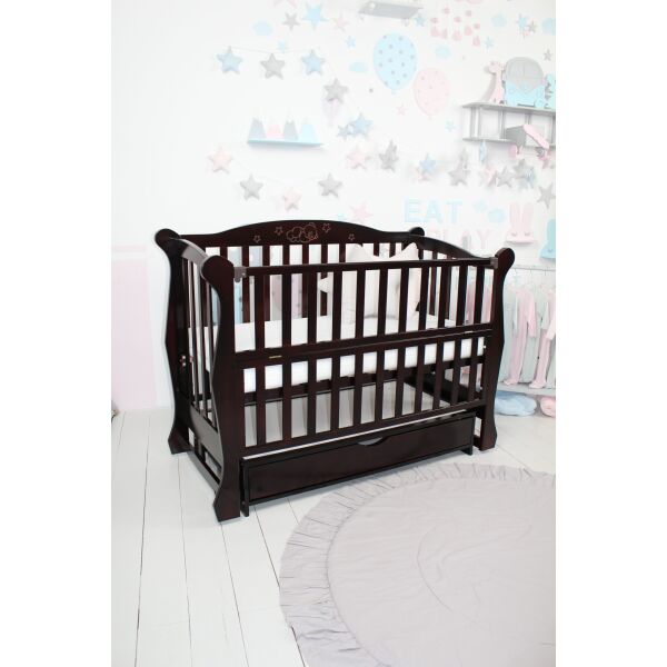 Кровать детская Baby Comfort ЛД10 на шарнирах с подшипником + фиксатор + откидная боковина венге с ящиком и резьбой
Кровать детская Baby Comfort ЛД10 на шарнирах с подшипником + фиксатор + откидная боковина венге с ящиком и резьбой