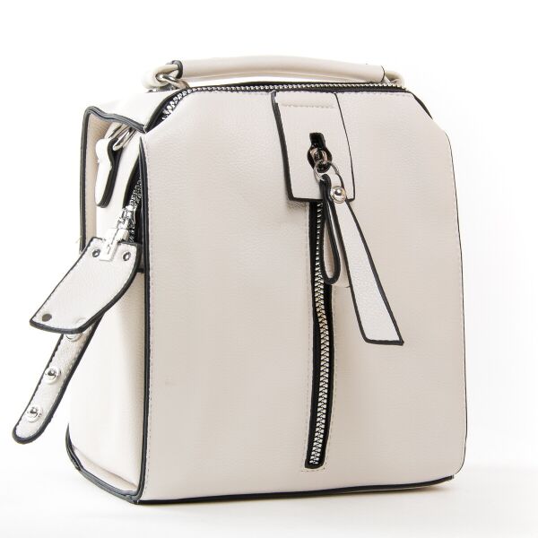 Женская сумка-рюкзак FASHION 6510 бежевый
Женская сумка-рюкзак FASHION 6510 бежевый