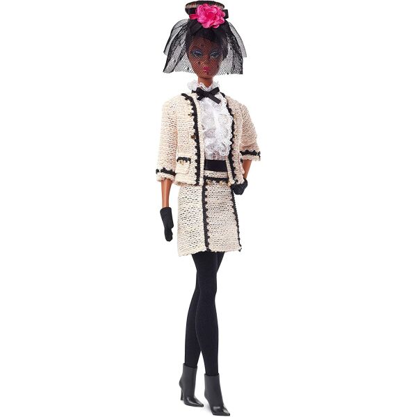 Кукла Барби коллекционная Силкстоун Лучшая Чаепитие Barbie Fashion Model Collection Best To A Tea Doll GHT65
Кукла Барби коллекционная Силкстоун Лучшая Чаепитие Barbie Fashion Model Collection Best To A Tea Doll GHT65
