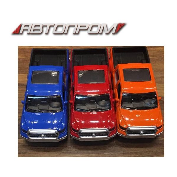 Машина метал. "АВТОПРОМ", 1:32-36, 3 цвета, бат., свет, откр.двери, в кор. 15*6,7*7см (96шт/2)
Машина метал. "АВТОПРОМ", 1:32-36, 3 цвета, бат., свет, откр.двери, в кор. 15*6,7*7см (96шт/2)