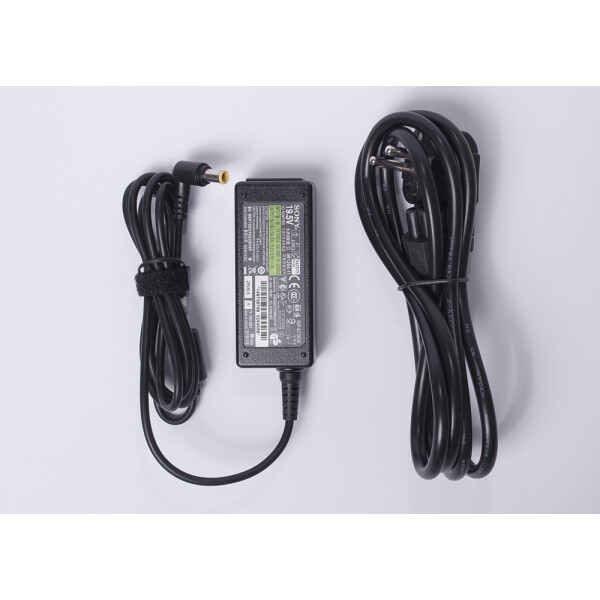 (зарядное устройство), зарядное устройство, для ноутбука Sony 19.5V 2A 40W 6.5*4.4мм + КАБЕЛЬ
(зарядное устройство), зарядное устройство, для ноутбука Sony 19.5V 2A 40W 6.5*4.4мм + КАБЕЛЬ