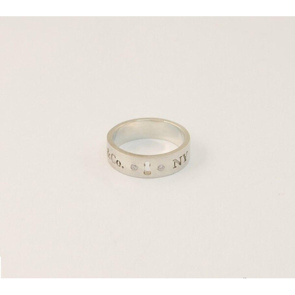 Кольцо Maxi Silver 6923 SE, размер 17
Кольцо Maxi Silver 6923 SE, размер 17