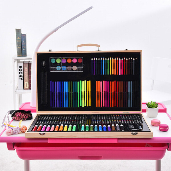 Большой набор для рисования Painting Set 180 предметов детского творчества цветные карандаши фломастеры
Большой набор для рисования Painting Set 180 предметов детского творчества цветные карандаши фломастеры