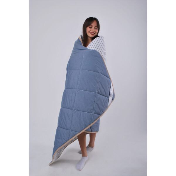 Одеяло из овечьей шерсти мериносов Lite Goodnight Store Бело-синий 100х140 см Детское Антиаллергенное Облегченное (FB980762797068GN) + Антимолевый чехол
Одеяло из овечьей шерсти мериносов Lite Goodnight Store Бело-синий 100х140 см Детское Антиаллергенное Облегченное (FB980762797068GN) + Антимолевый чехол