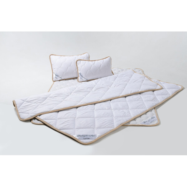 Комплект постельного белья из шерсти мериносов Goodnight Store Евро 220х200 см (FB746767887933GN) + Наматрасник + Антимолевый чехол
Комплект постельного белья из шерсти мериносов Goodnight Store Евро 220х200 см (FB746767887933GN) + Наматрасник + Антимолевый чехол