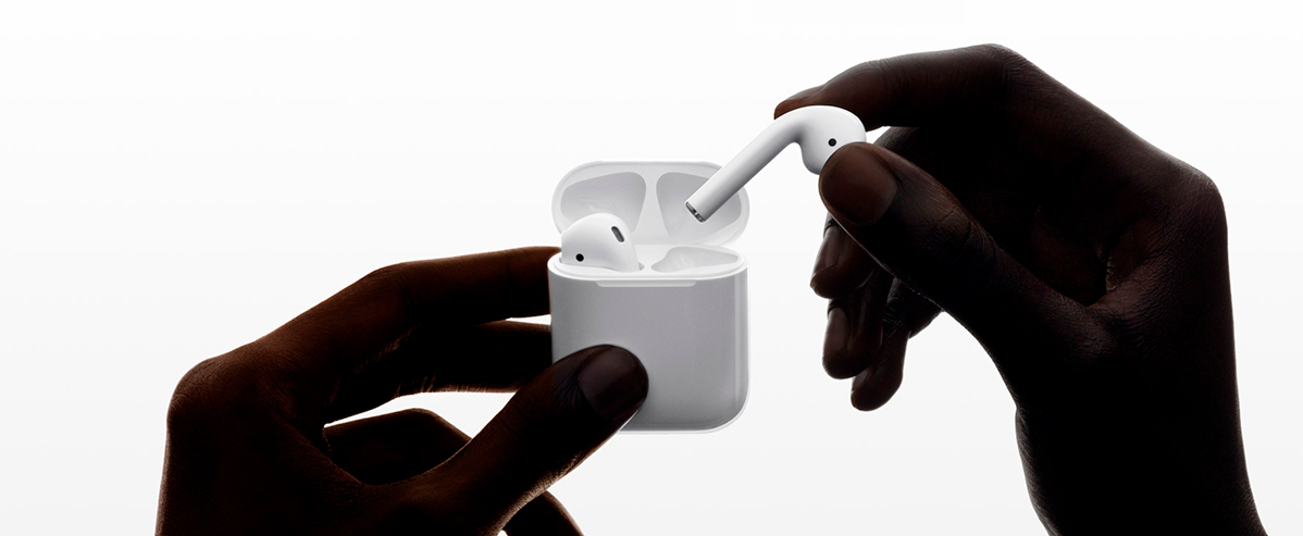 Фото 9 Наушники Apple AirPods