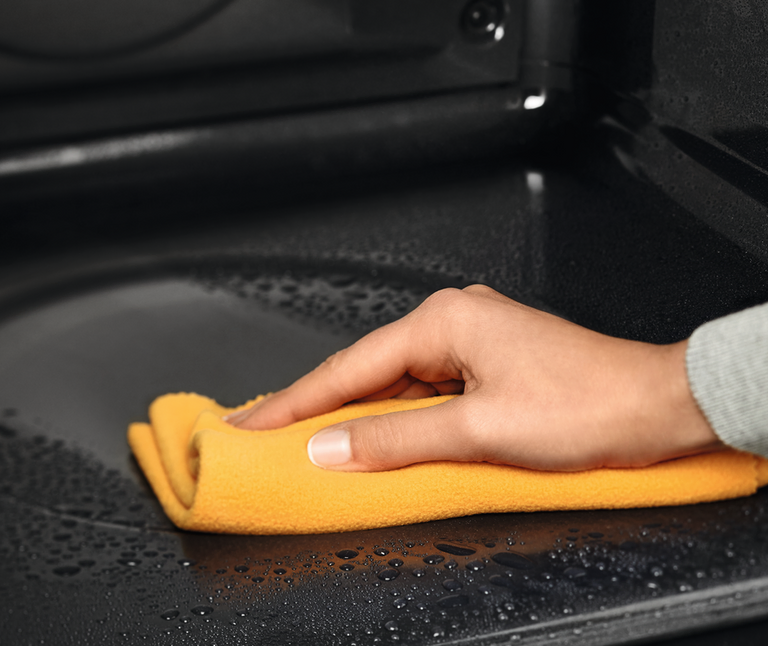 Фото 3 Electrolux EOF3H40B