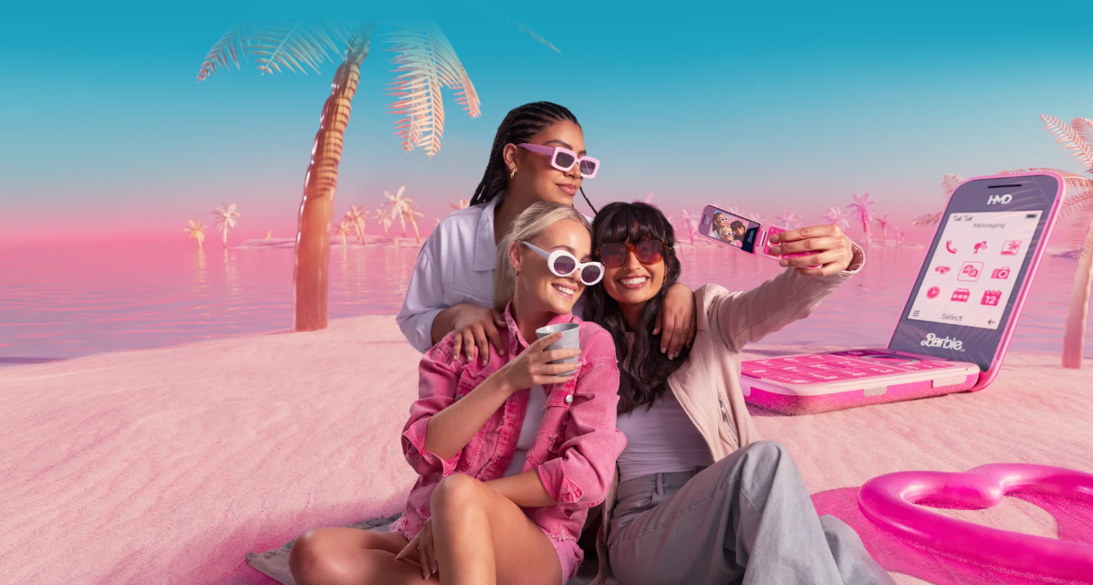 Фото 1 HMD BARBIE PHONE PINK