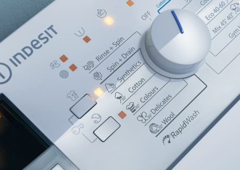 Фото 4 Indesit BTW A51052