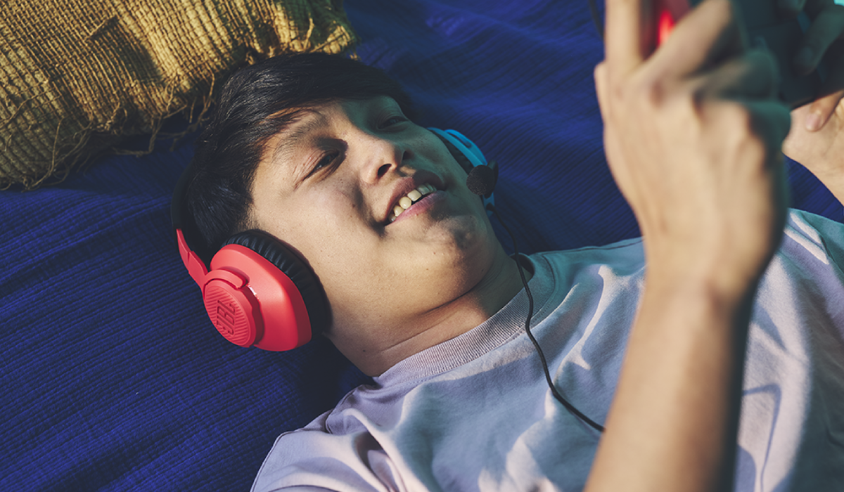 Фото 3 JBL_Quantum_100N