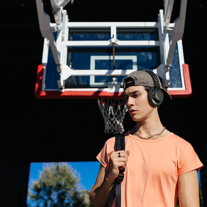 Фото 1 JBL Tune670NC
	
