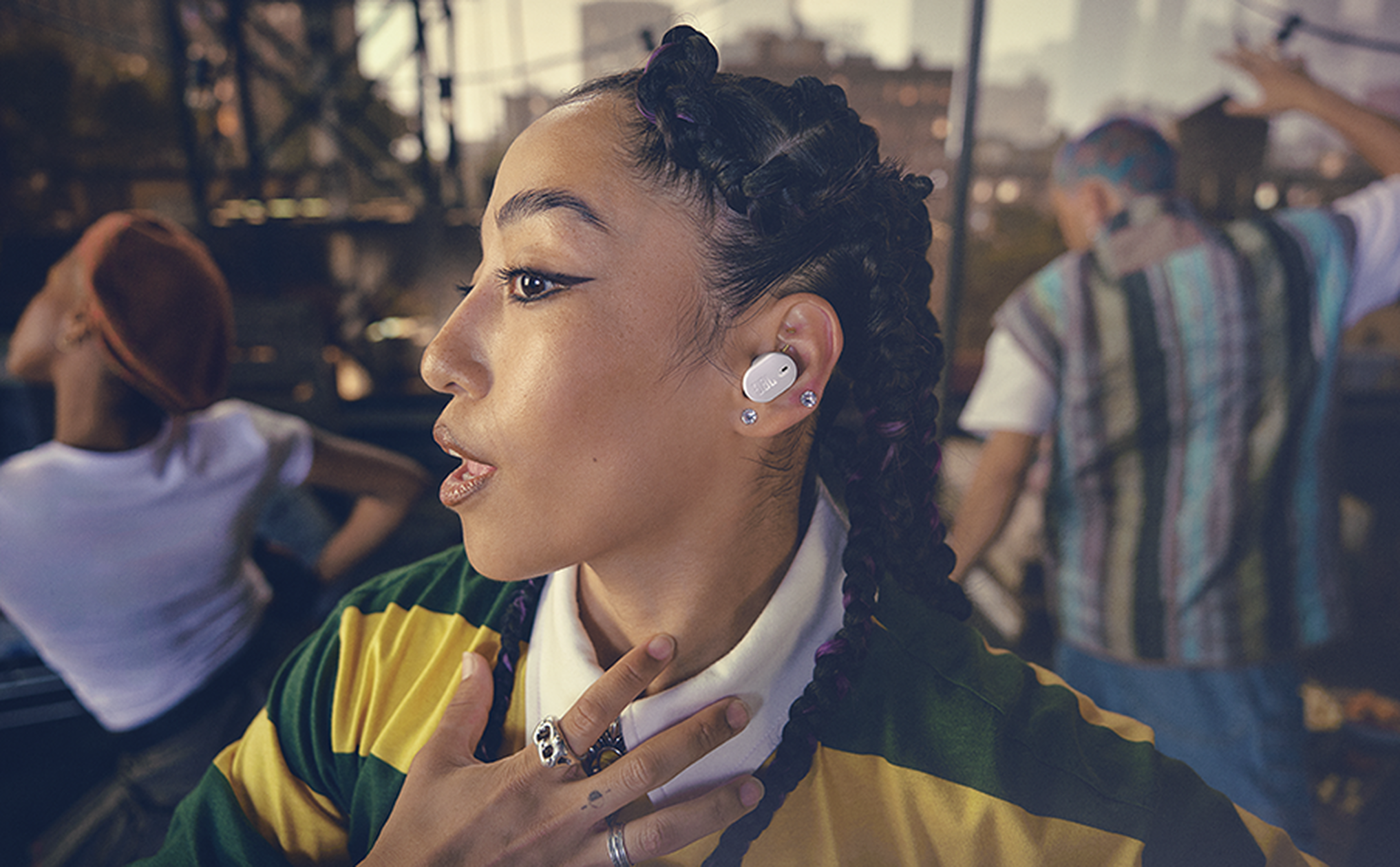 Фото JBL Tune Buds 2