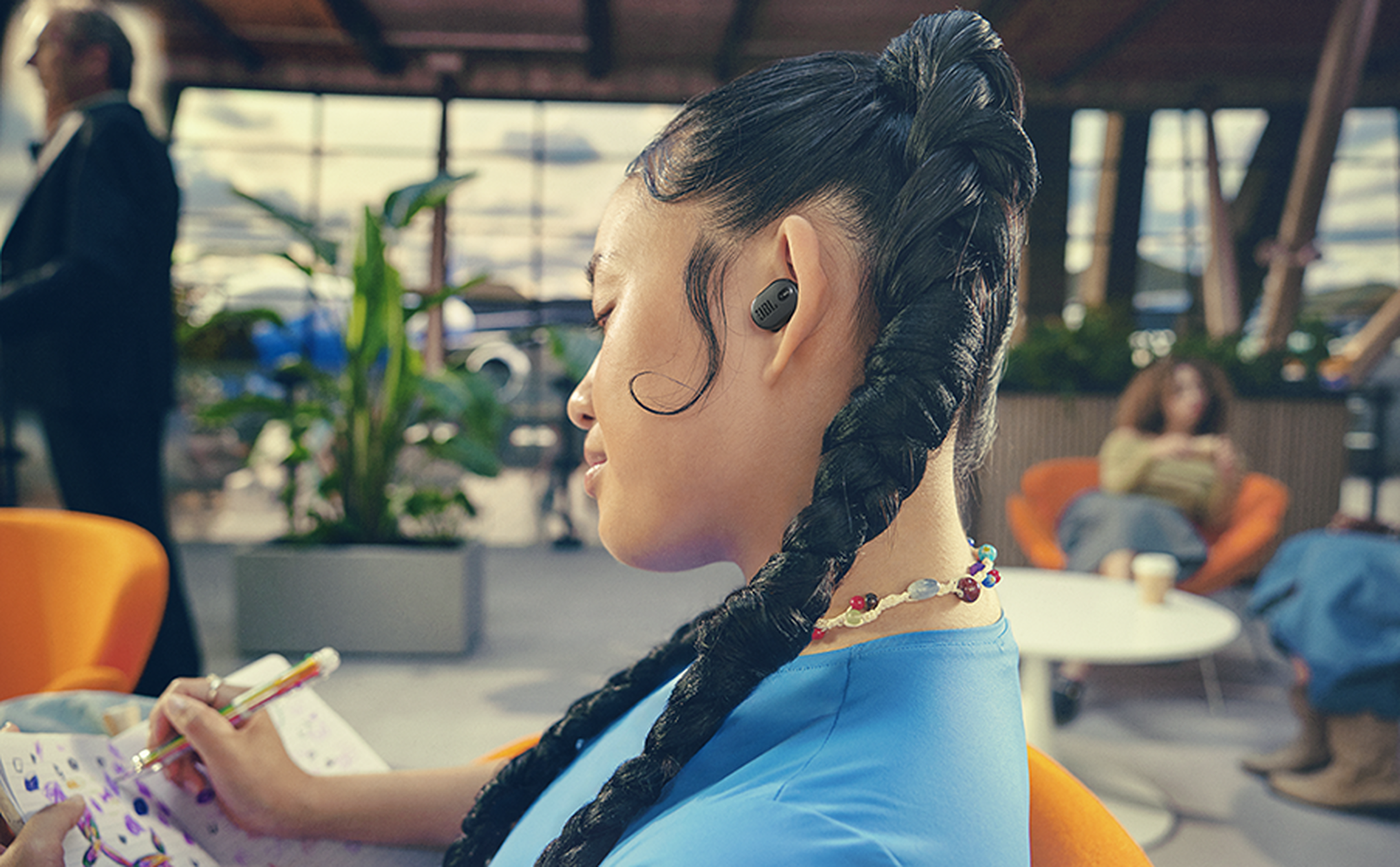 Фото JBL Tune Buds 2