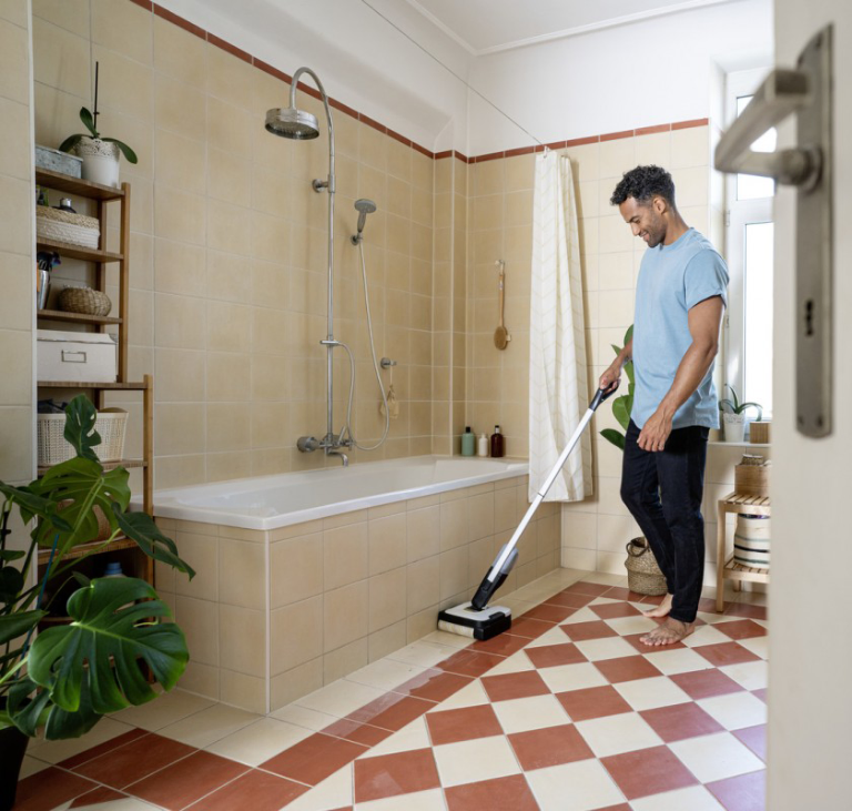 Фото 2 Karcher FC 2-4