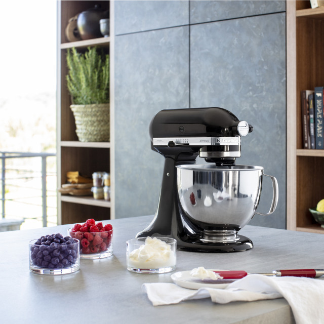 Фото 4 KitchenAid Artisan 4,8 л 5KSM125EAC