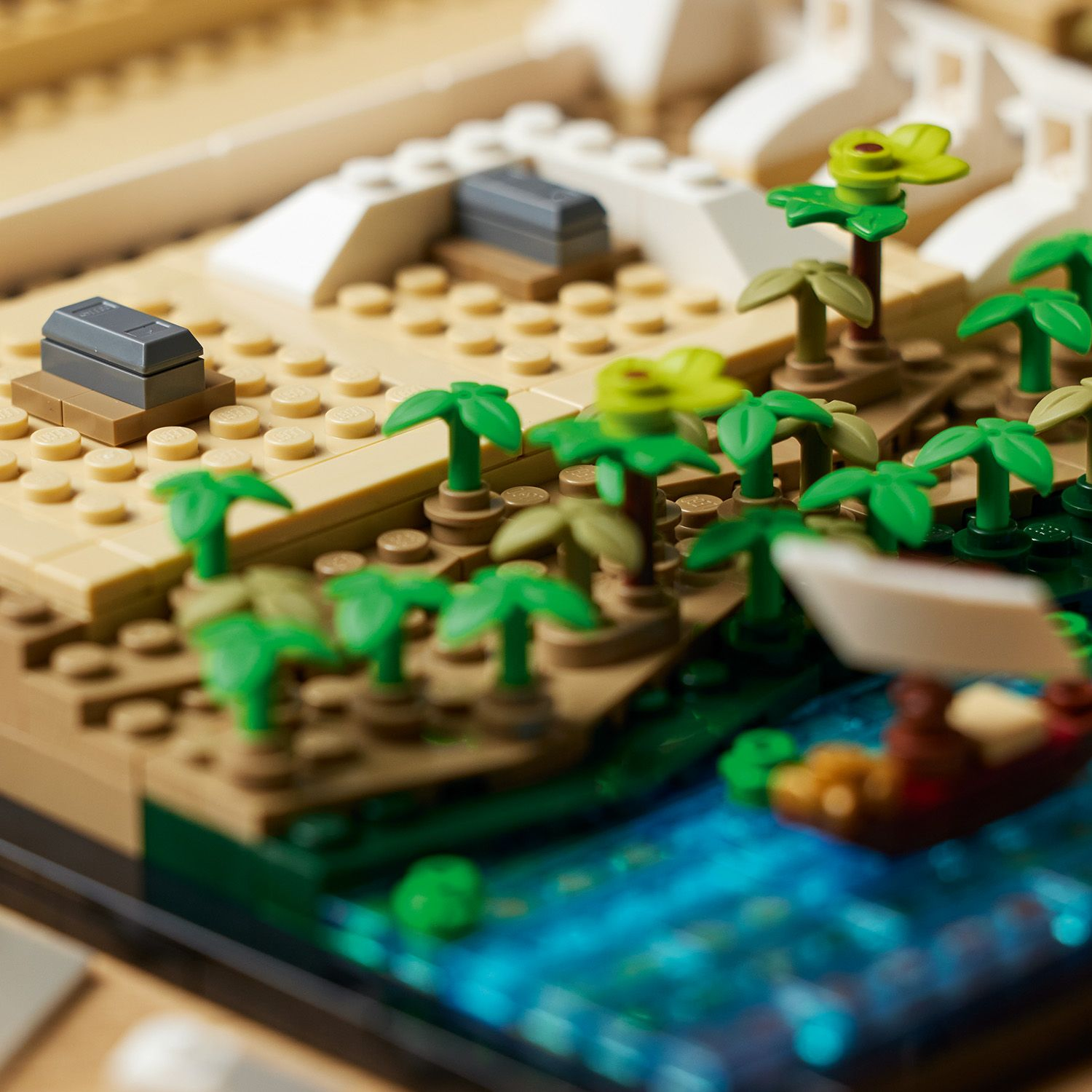 LEGO®