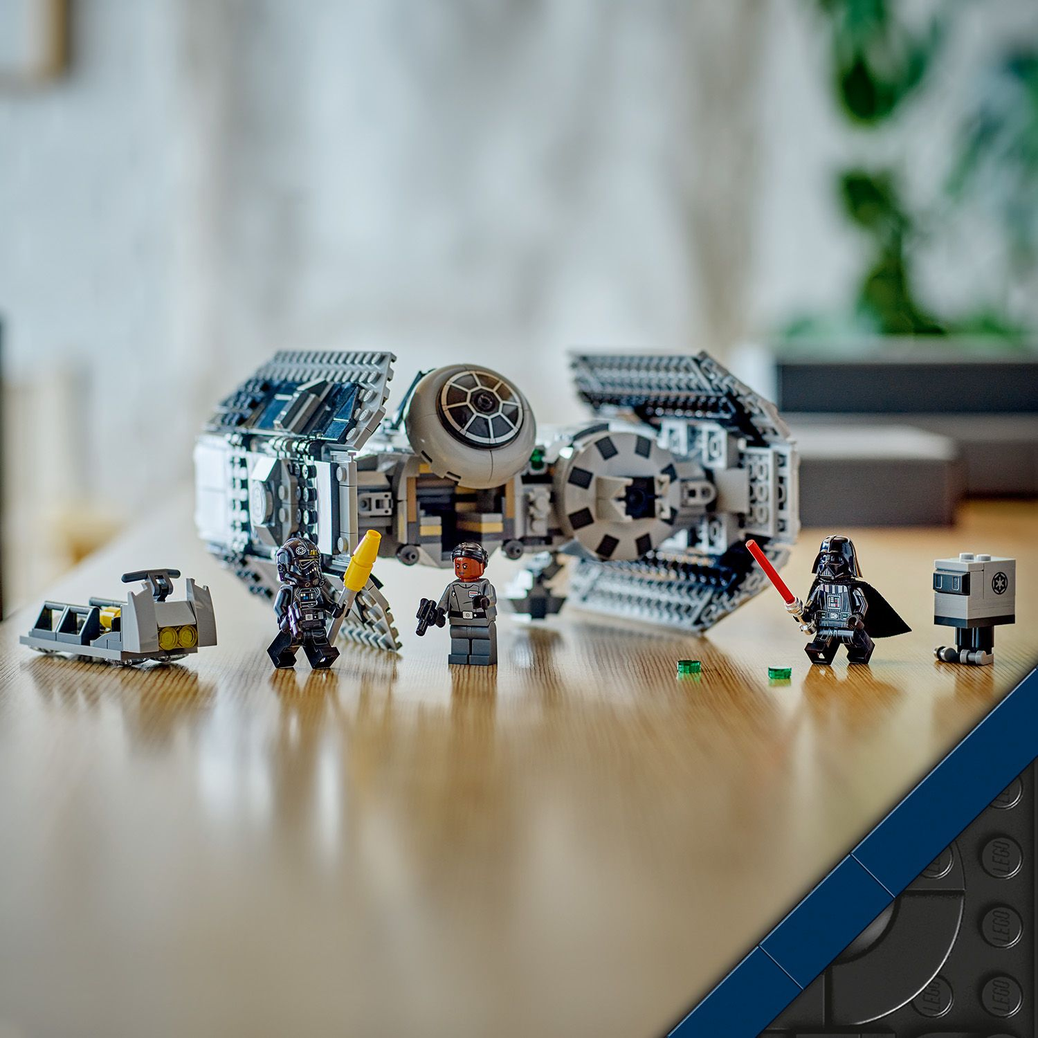 LEGO® Star Wars™ Бомбардувальник TIE

