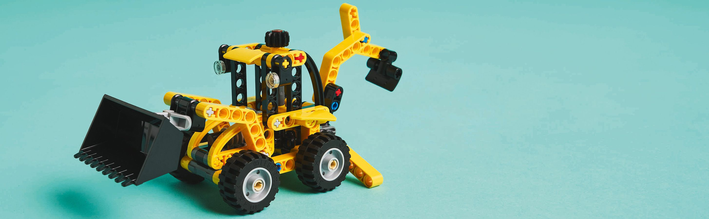 LEGO® Technic Экскаватор-погрузчик

