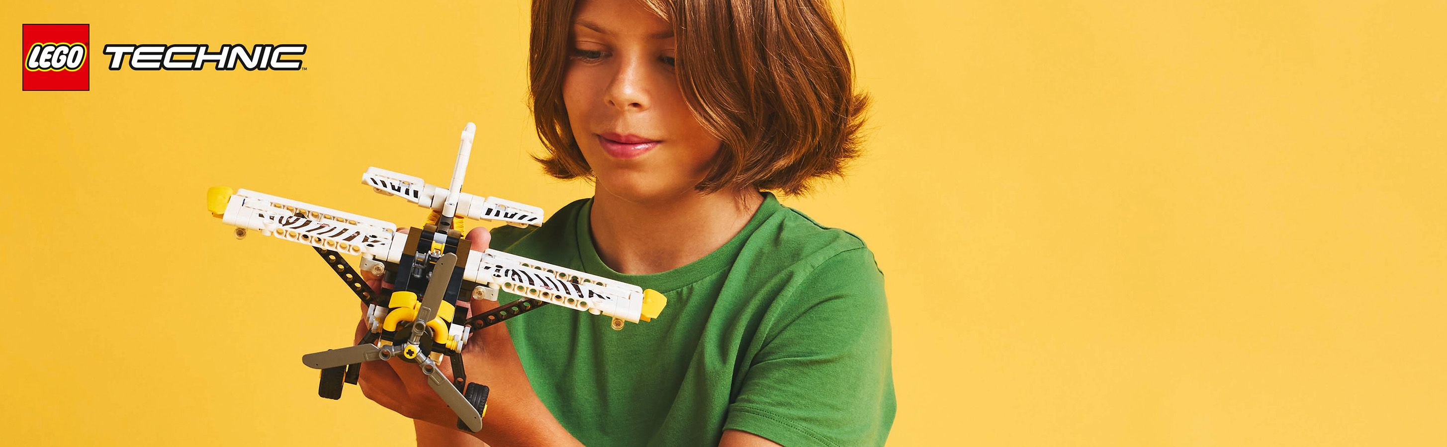 LEGO® Technic Буш-літак
