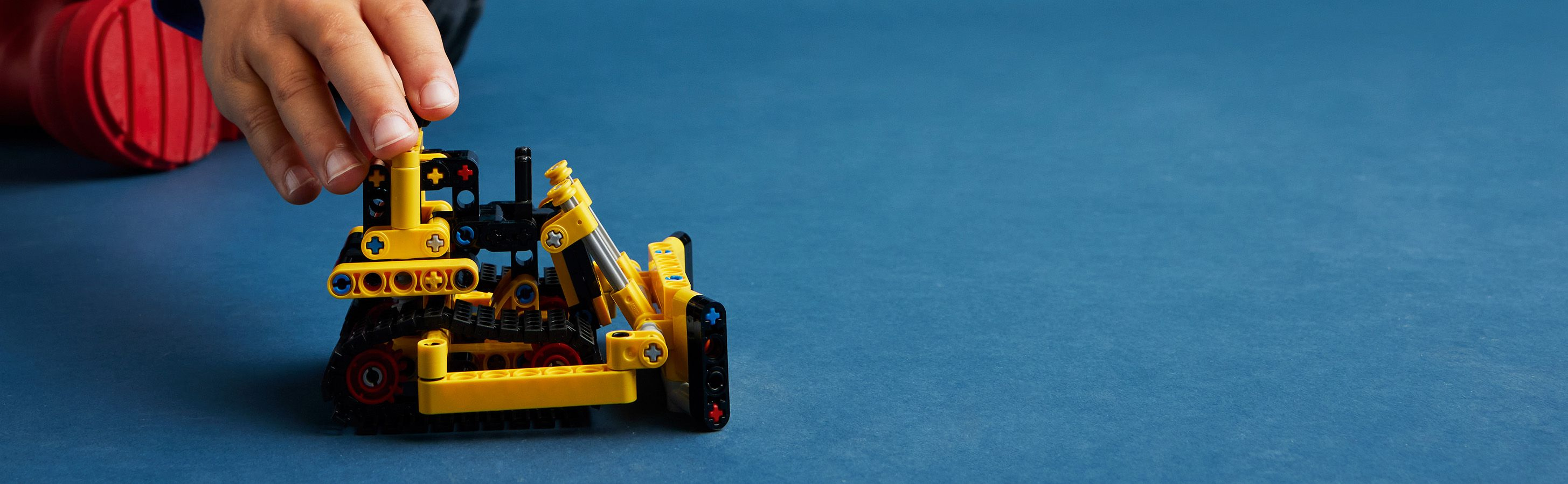 LEGO® Technic Надпотужний бульдозер