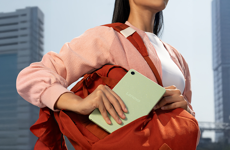 Фото Lenovo Tab One