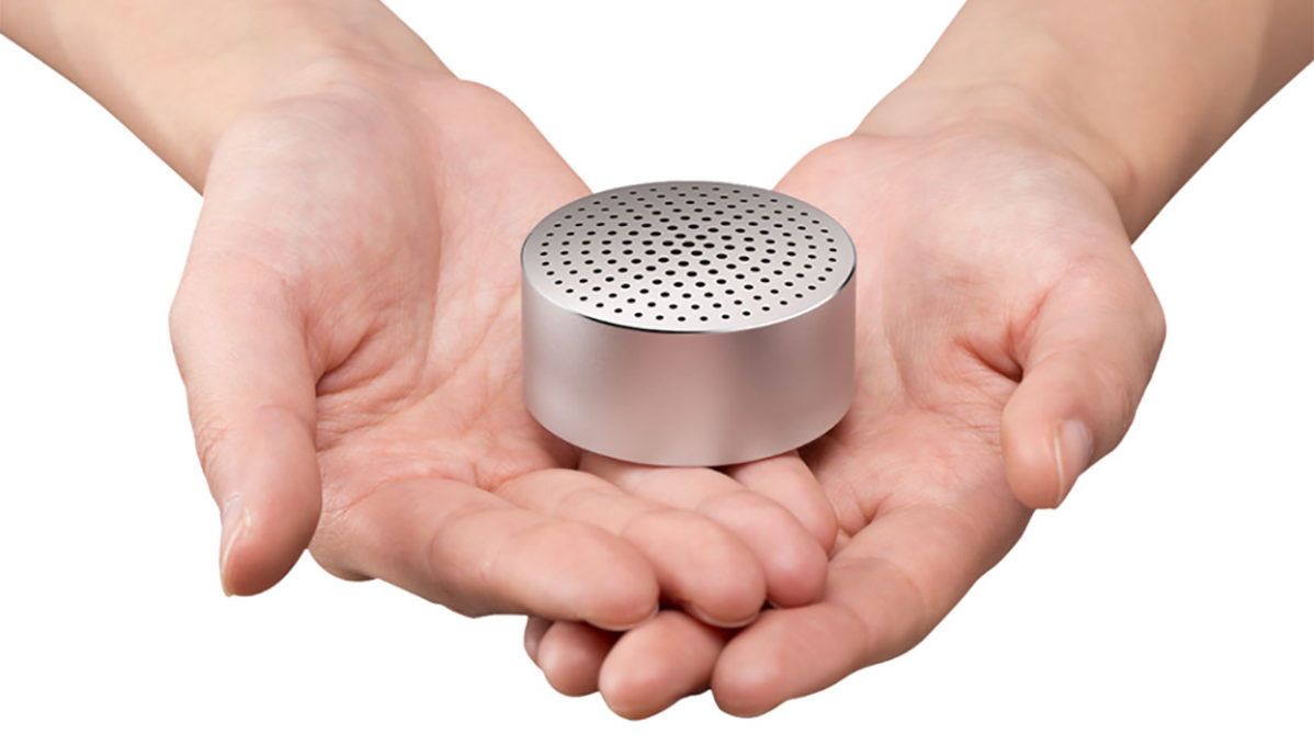 Фото 2 Mi Portable Bluetooth Speaker
