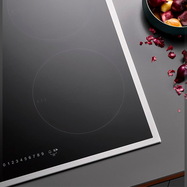 Фото 6 Встроенная индукционная поверхность Miele KM 7262 FR