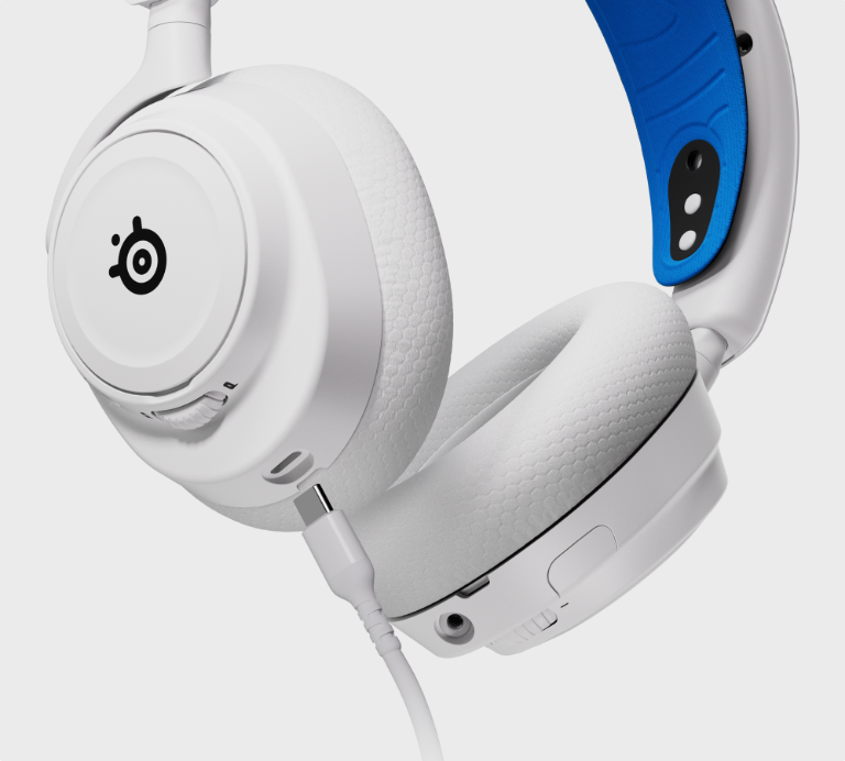 Фото 6 STEELSERIES Arctis Nova 7