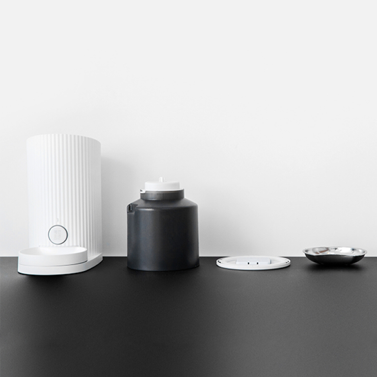 Фото 8 Смарт кормушка для домашних животных