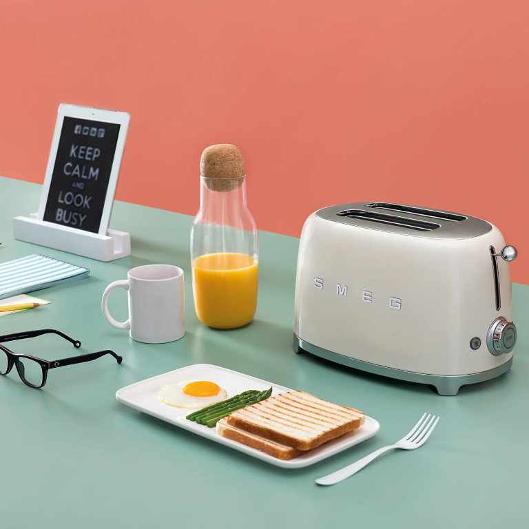 Фото 6 Тостер Smeg TSF01