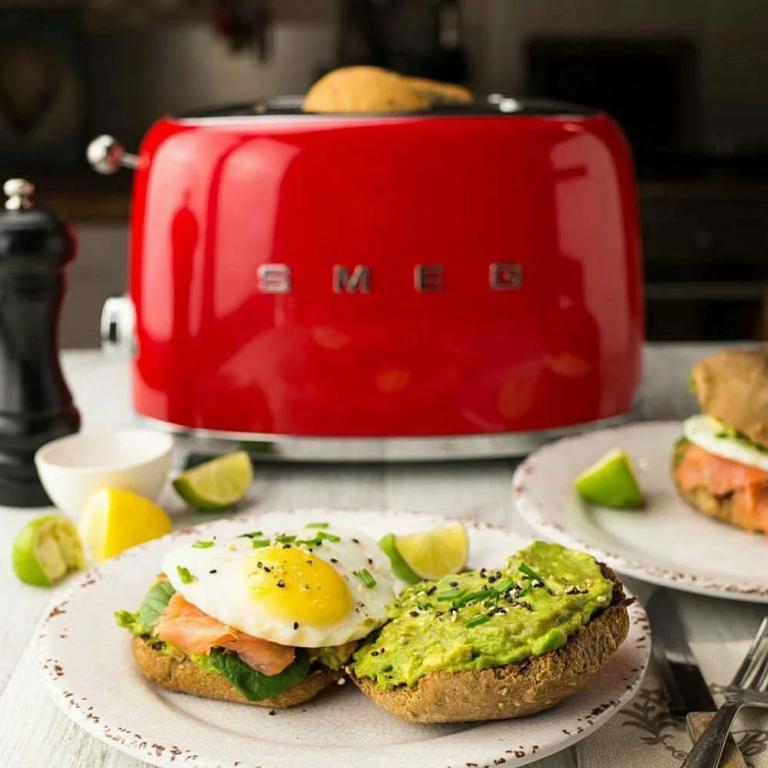 Фото 7 Тостер Smeg TSF01
