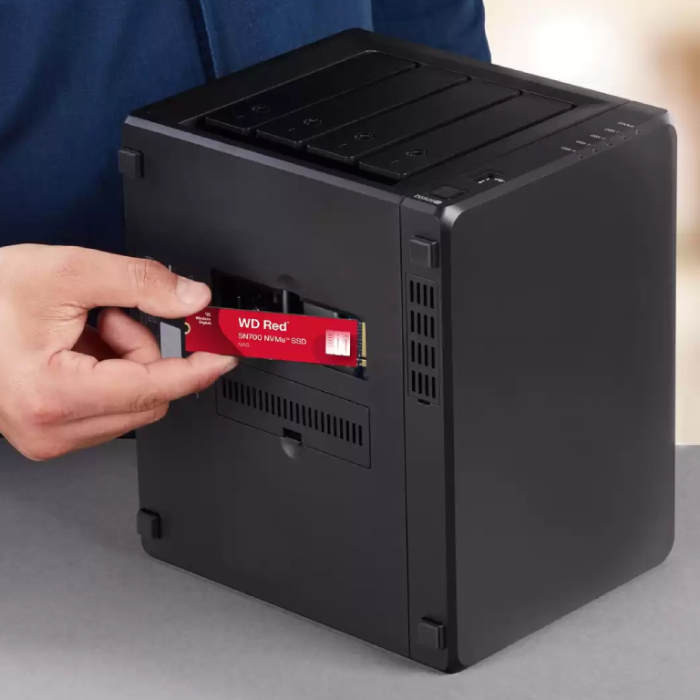 SSD-накопитель WD Red SN700 1TB M.2 NVMe (WDS100T1R0C) купить в