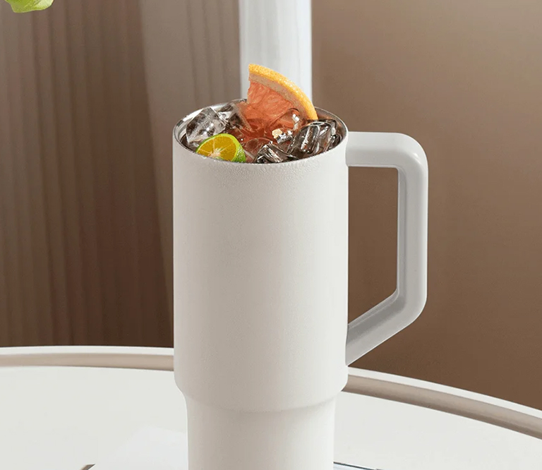 Фото Xiaomi Straw Mug