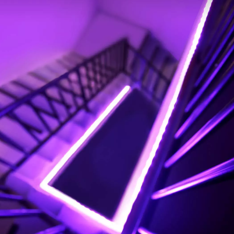 Фото 2 Yeelight LED Lightstrip Plus 1S