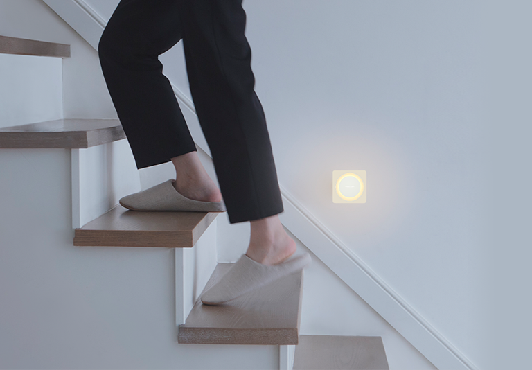 Фото 5 Yeelight Plug-in Nightlight