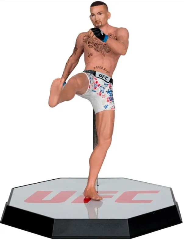 Фігурка UFC Max Holloway - UFC - SportsPicks - Gold Label - Posed (10443)