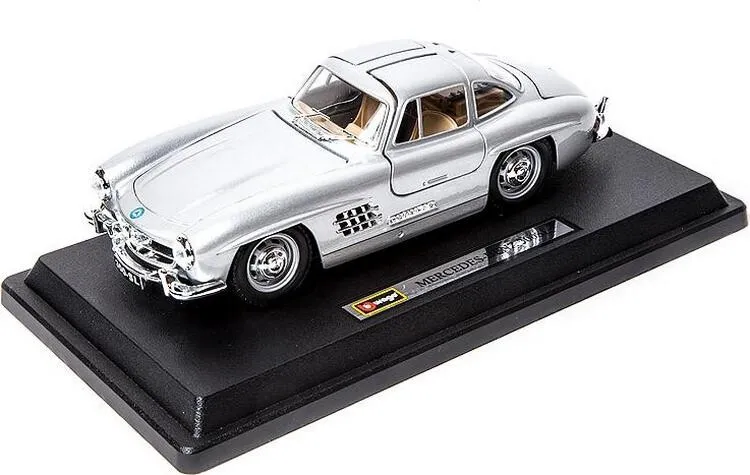 Автомодель 1:24 Bburago Mercedes-Benz 300 SL, 1954 (18-22023) в асорт