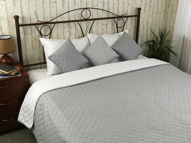 Покривало двостороннє декоративне Руно White Grey 220х240 см (330.52У_White Grey)