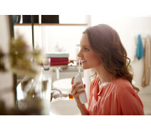 Купить - зубную щетку  Звуковая электрическая зубная щетка PHILIPS AirFloss Pro/Ultra HX8494/01