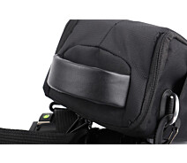 Купить - сумку для фото- и видео Сумка для фотоаппарата универсальная противоударная черная с красным ( код: IBF035BR )