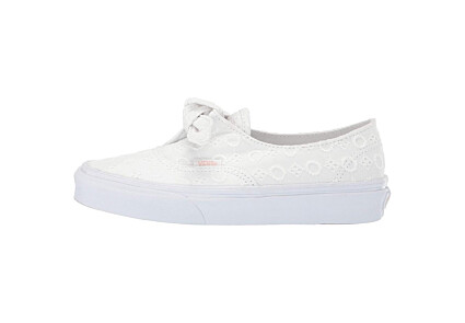 vans authentic knotted cotton lace