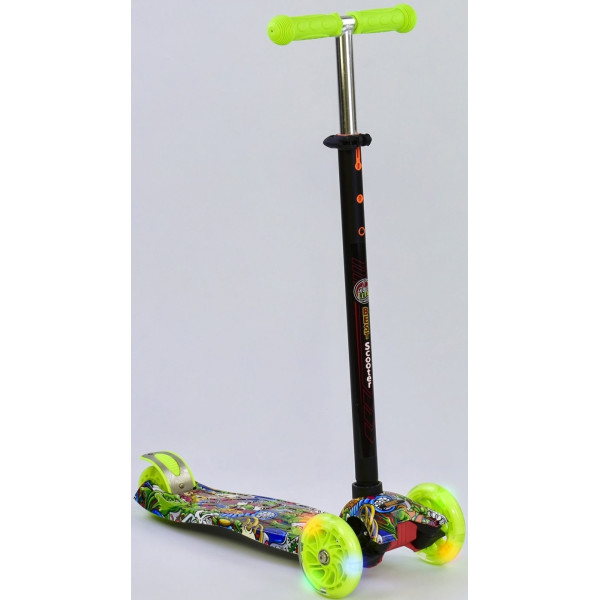 

Самокат Best Scooter MAXI Graffiti А 24647/779-1391 Black/Lime Green (779-1391)