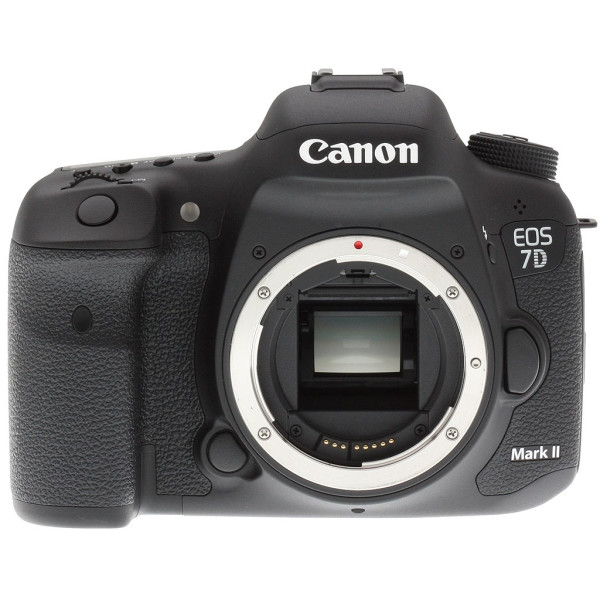 

Canon EOS 7D Mark II Body